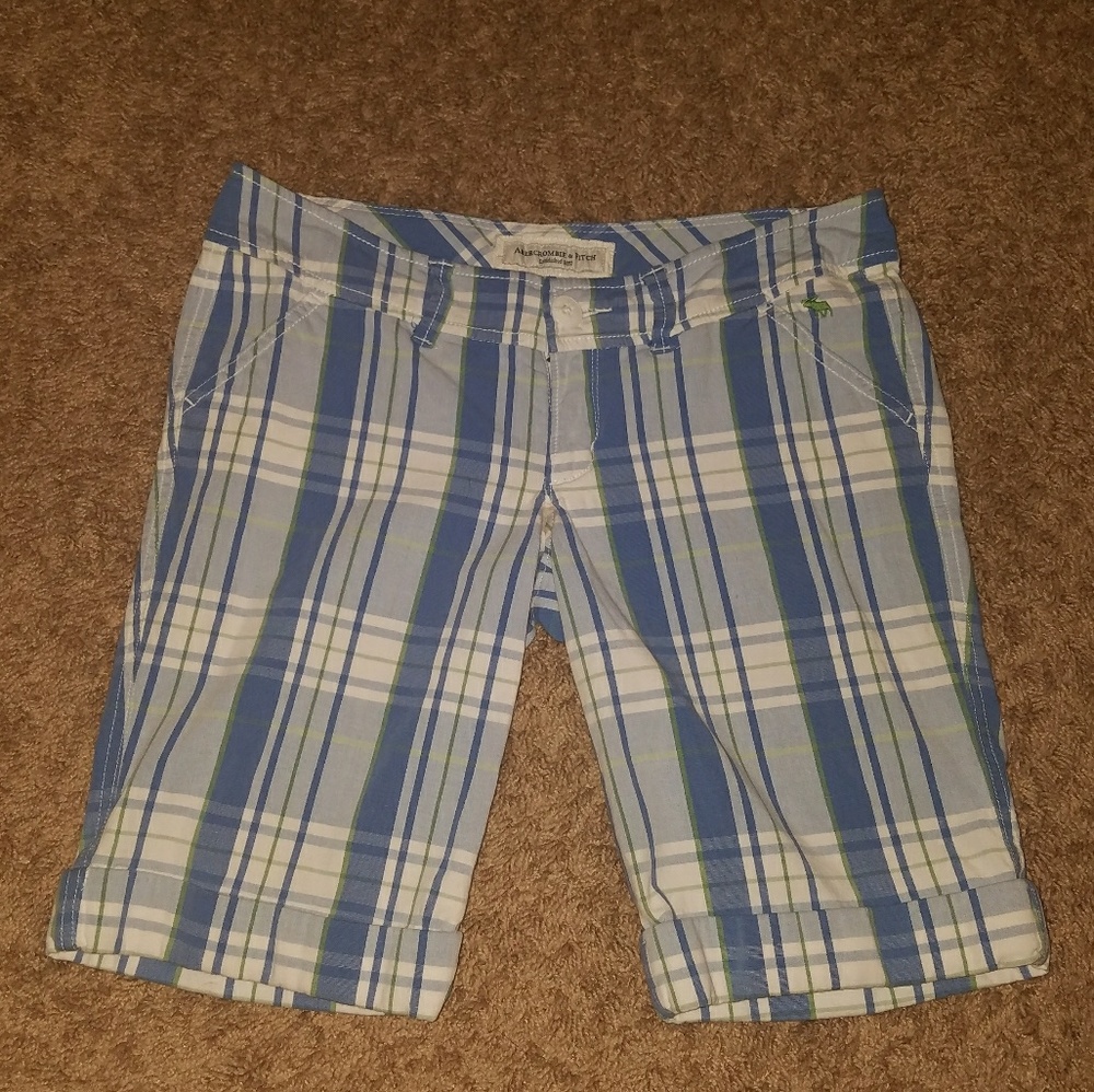 Ambercrombie & Fitch Plaid Shorts